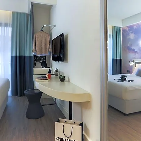 Hotel Cloud7 3*